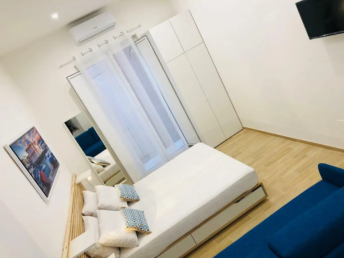 Trase & Isse Holiday Home Bari 0*,