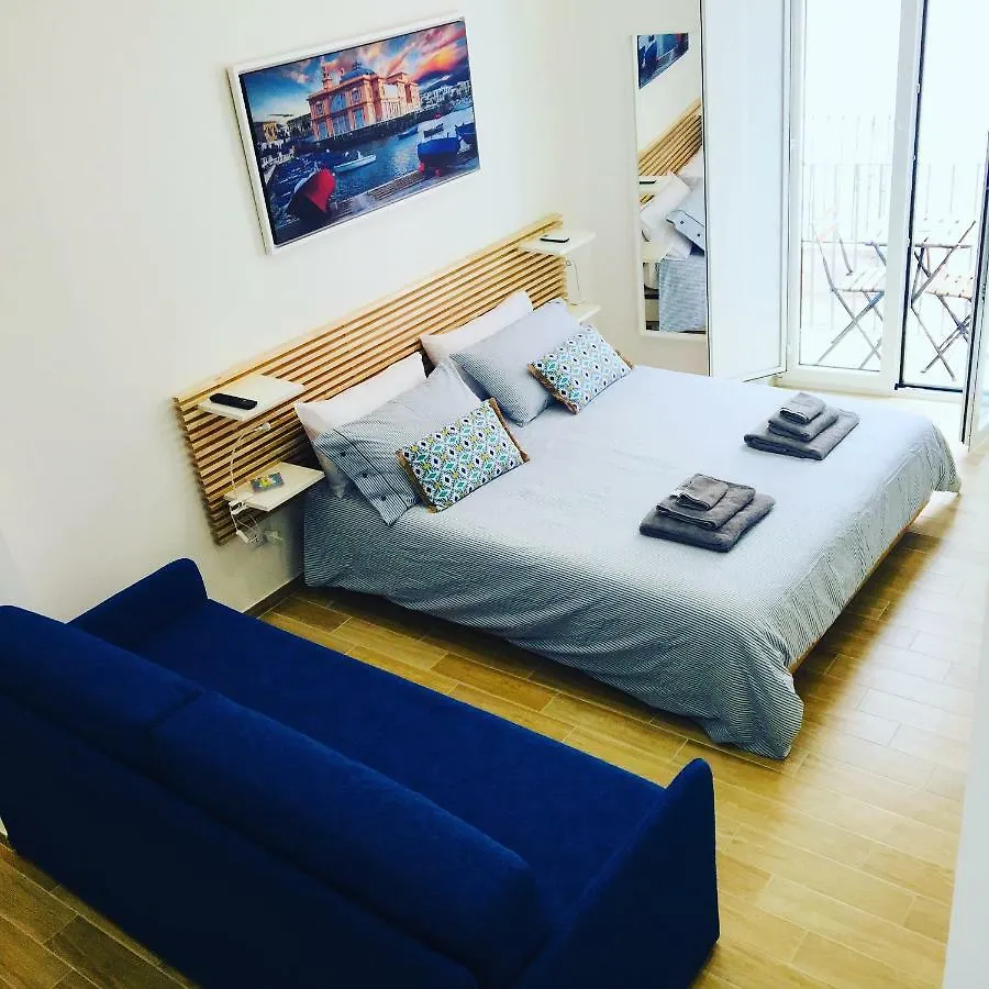 Trase & Isse Holiday Home Bari 0*,